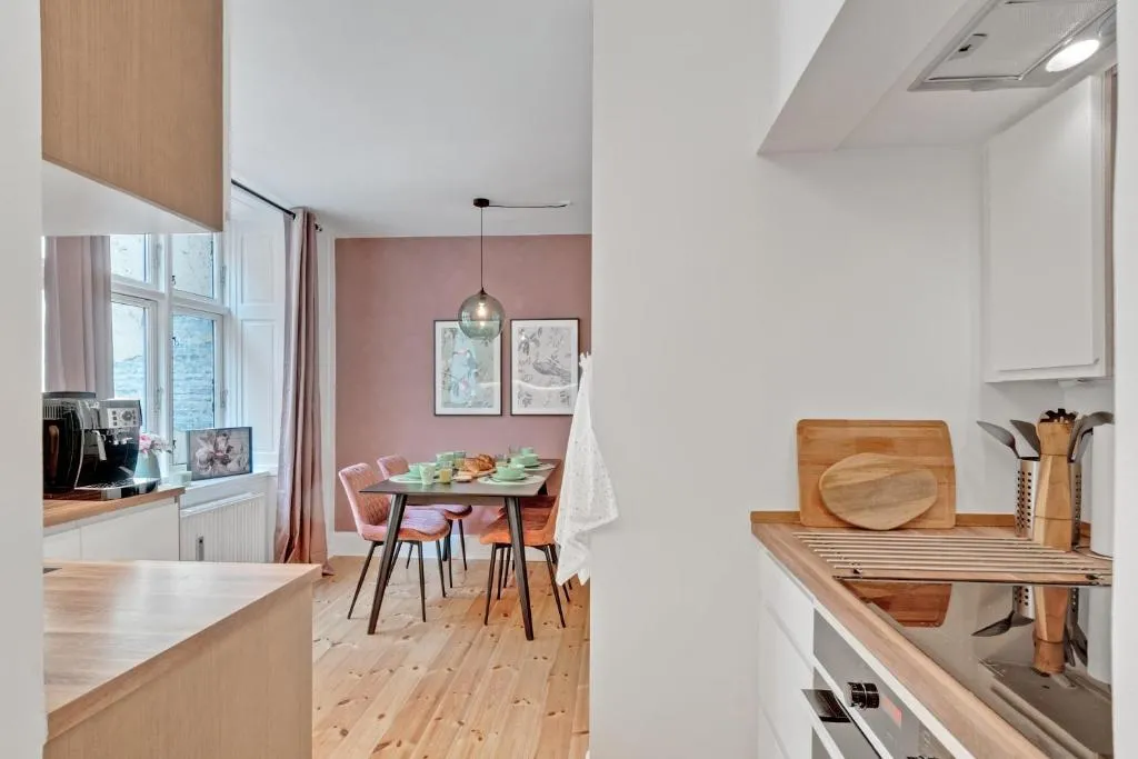 Image of The Forest Green Apartment