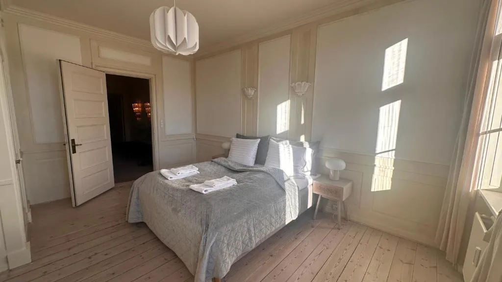 Image of The Square – Carolinas Apartments