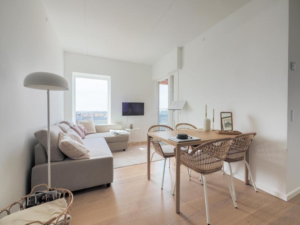 New Danish Design flat – 10 minutes to city centre